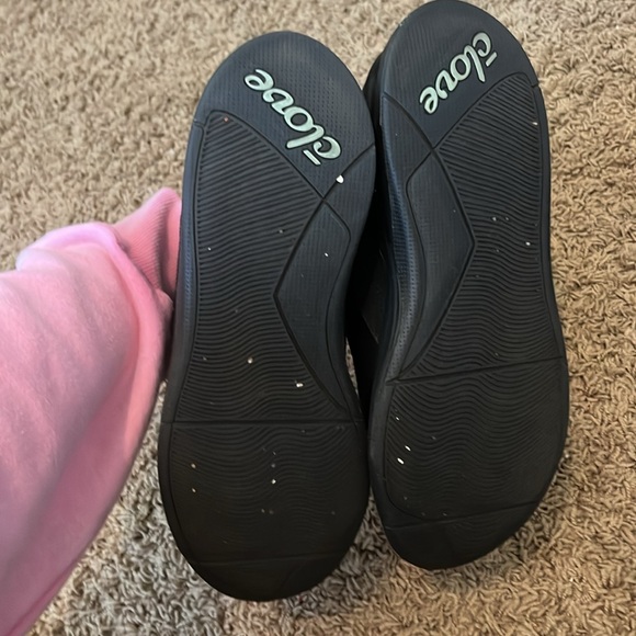 Clove nursing shoes  size 8.5 - Picture 5 of 7